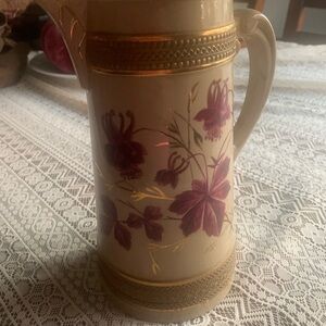 Elegant Floral Ceramic Pitcher - Beige and Purple